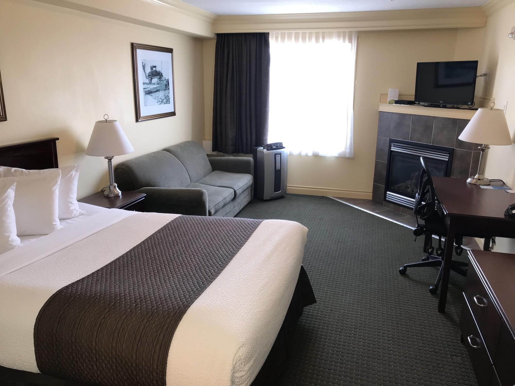 Quality Inn & Suites Whitecourt Εξωτερικό φωτογραφία